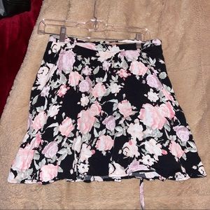 Forever 21 Black and Pink Mini Flared Skirt